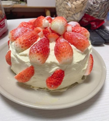 怎样做出口感丰富的草莓蛋糕