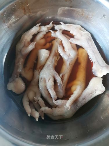 酒糟鸡爪的做法