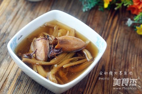 墨鱼汤的家常做法