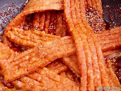 炸辣条的做法