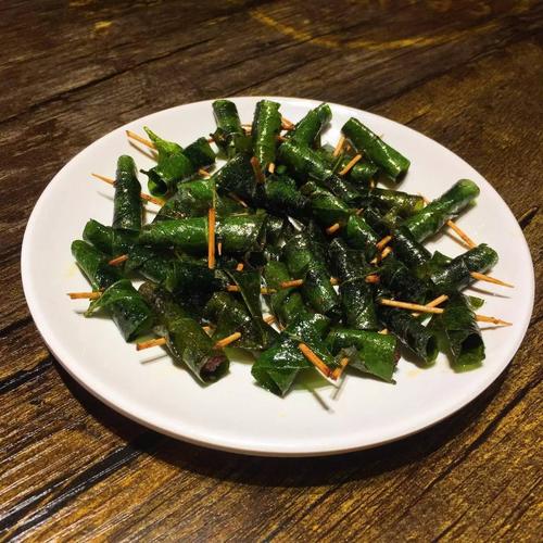 香叶串烧牛肉的做法