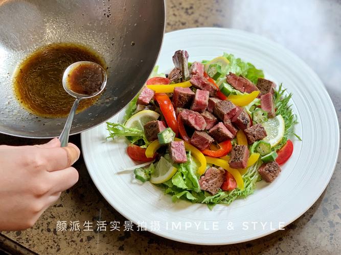 沙拉小牛排的做法