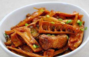 笋干红烧肉的做法