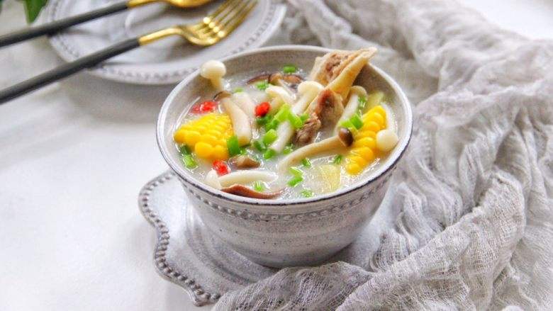 菌菇汤的做法