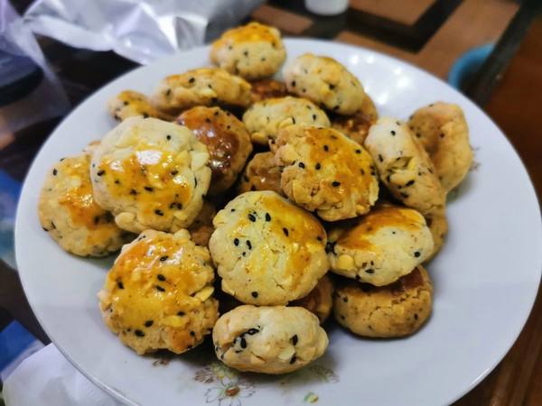 花生小小酥的做法