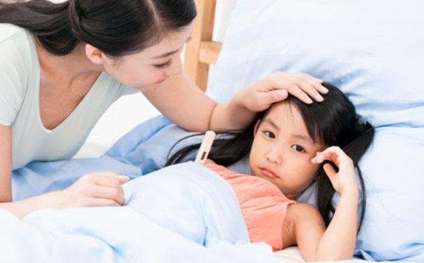 小孩子发烧怎么处理