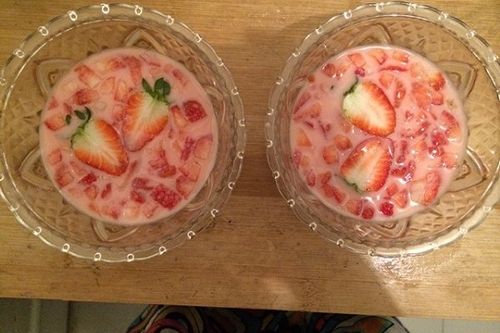 草莓布丁的做法 不用烤箱的