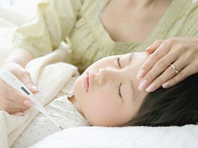 孩子反复发烧不退怎么办
