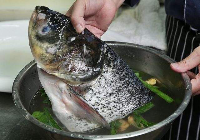 鲢鱼头的做法