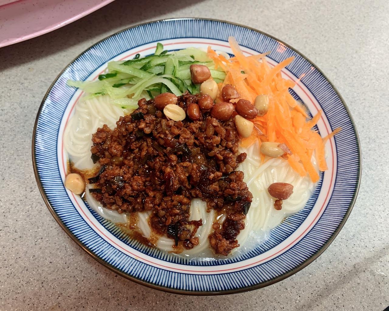 炸酱面的家常做法