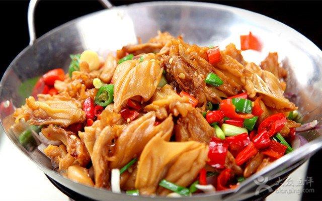 干锅去骨鸭掌的做法