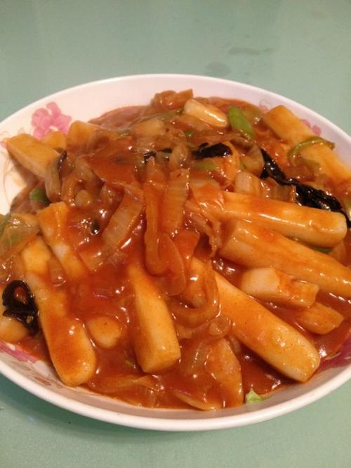 正宗韩国辣炒年糕的做法