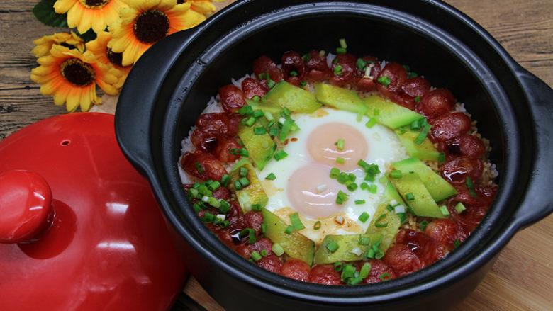 腊肠煲仔饭的做法