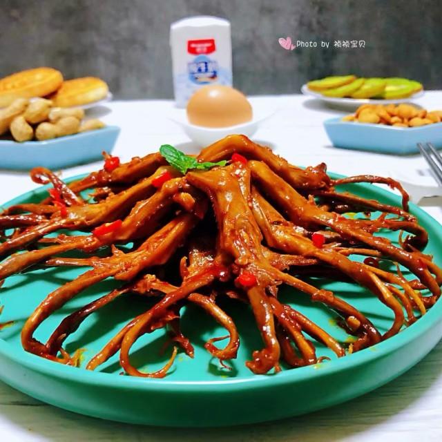 香辣鸭舌的做法