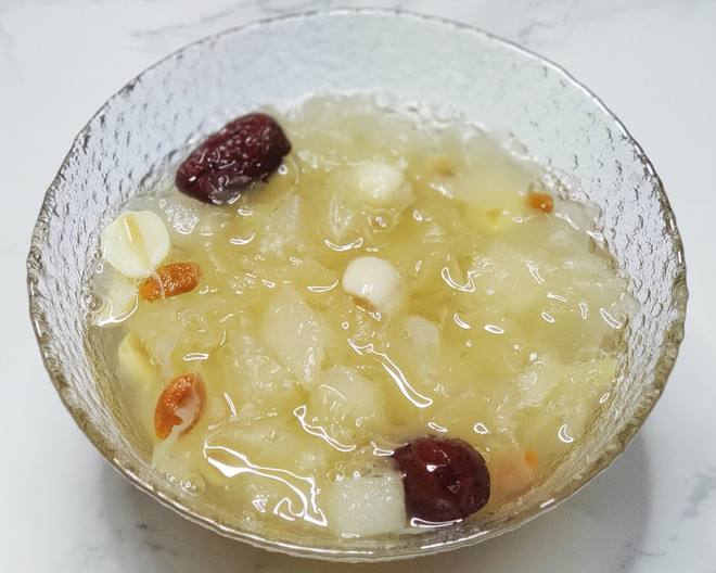 银耳莲子粥的做法大全