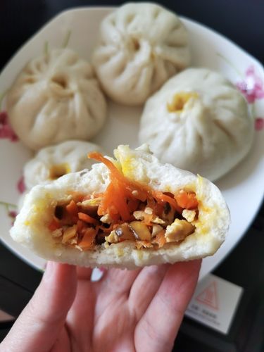 胡萝卜馅包子的做法