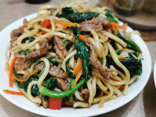 牛肉炒面的做法大全