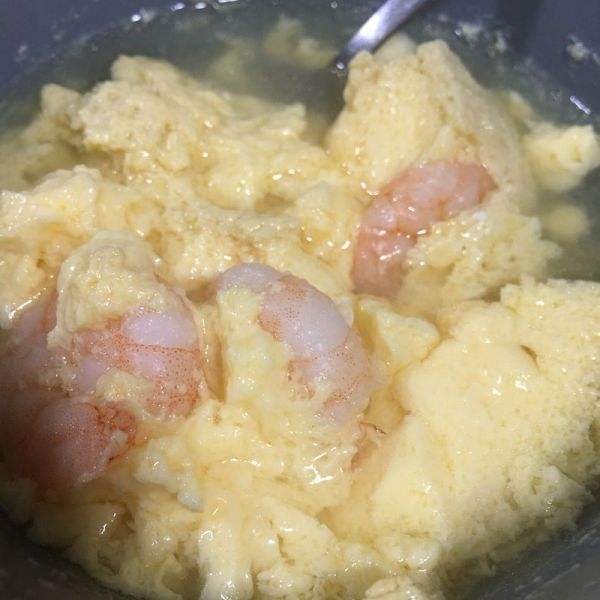 虾脑蒸蛋做法