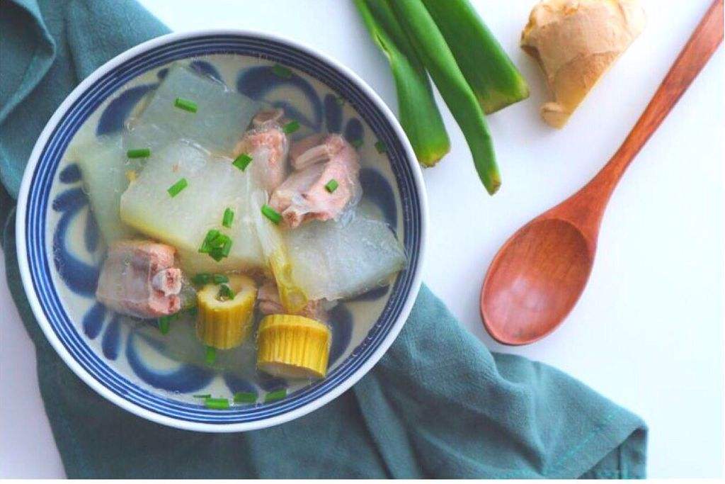 冬瓜排骨汤的做法