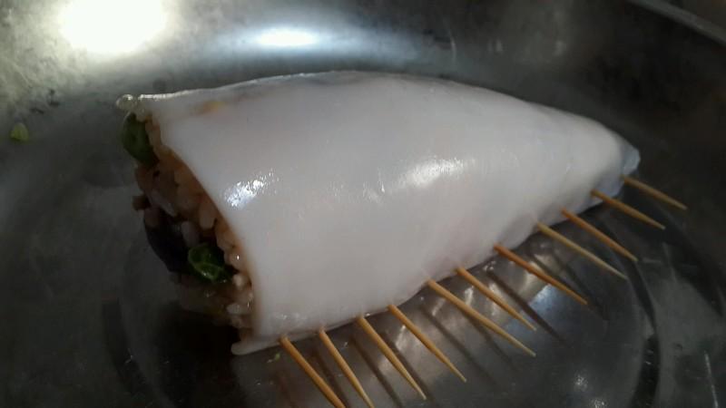 鱿鱼包饭的做法