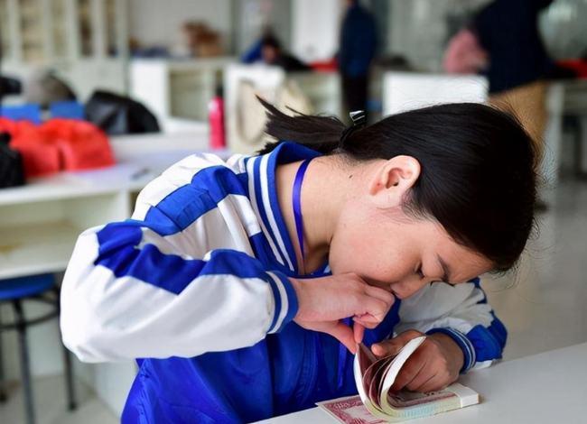 女孩子考不上高中怎么办