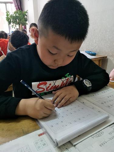 孩子写不好字怎么办