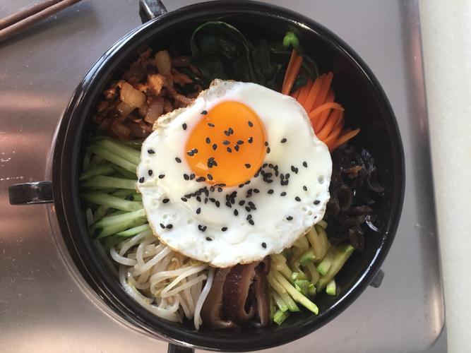 石锅拌饭的简单做法