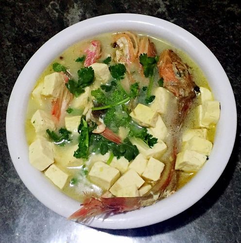 海鱼炖豆腐的做法