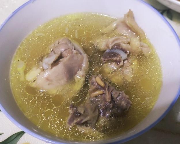 姜酒鸡汤的做法