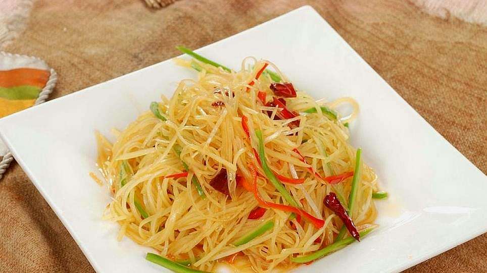 酸辣土豆丝的家常做法