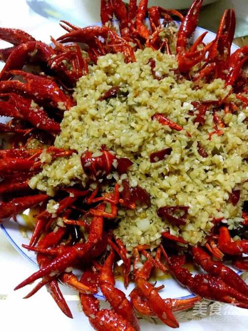 蒜泥龙虾的做法