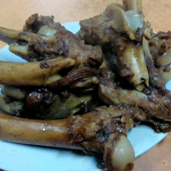 炖羊棒骨的做法