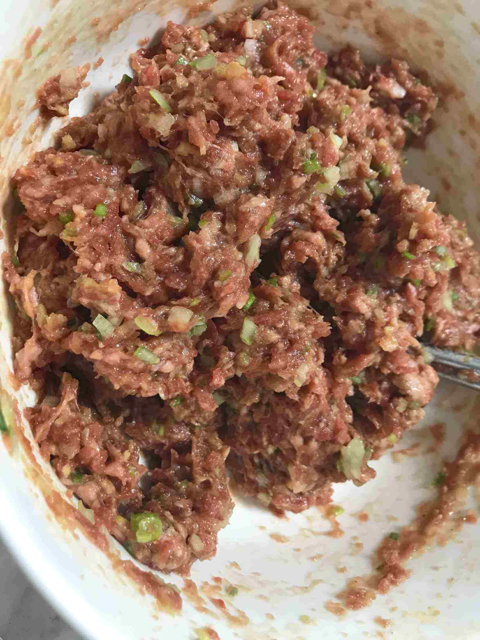 牛肉饺子馅的做法