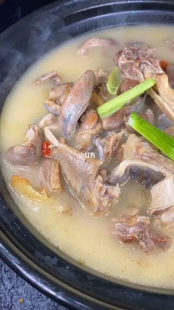广东东莞猪肚鸭子的做法