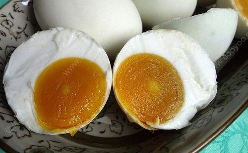 干腌咸鸭蛋的做法