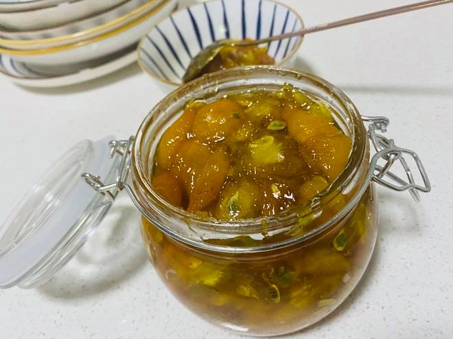 金桔果酱的做法