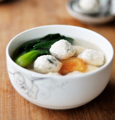 鸡肉丸子汤的做法
