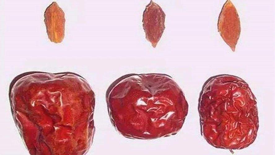 小孩子吞了枣核怎么办