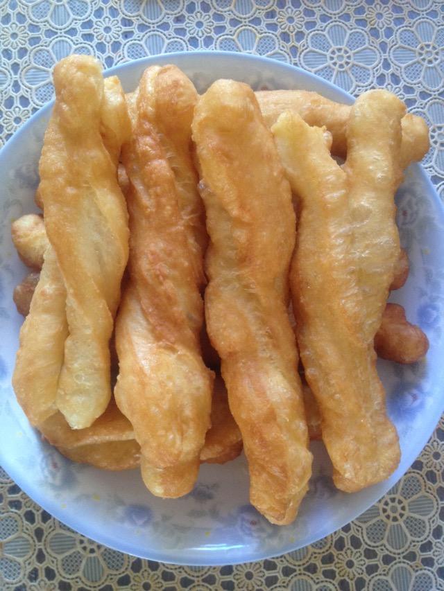 鸡蛋油条的做法