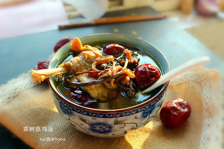 茶树菇乌鸡汤的做法