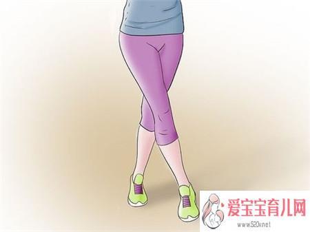 自慰夹腿运动大腿内侧肌肉酸