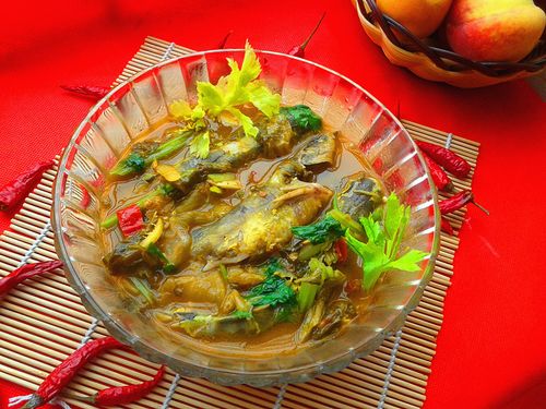 酸菜黄骨鱼的做法