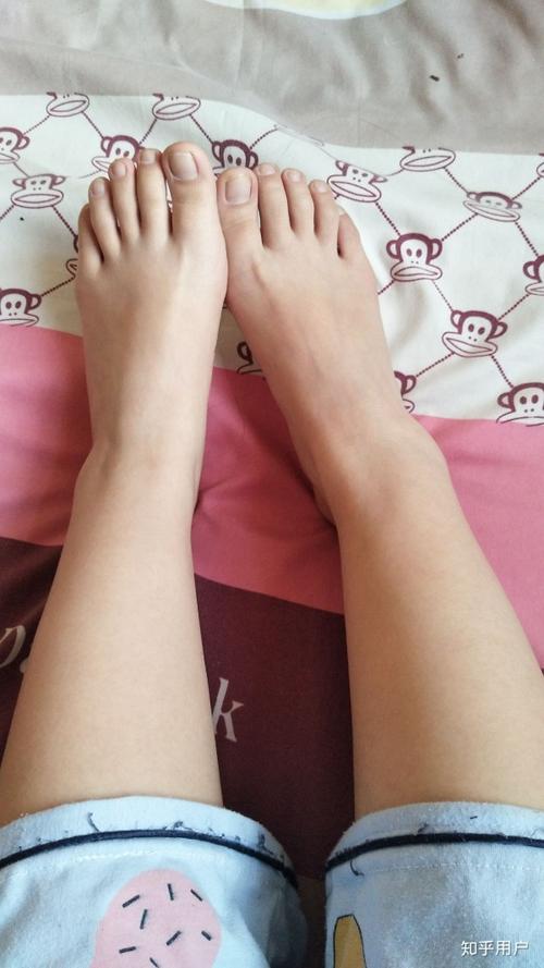 女孩子脚大怎么办
