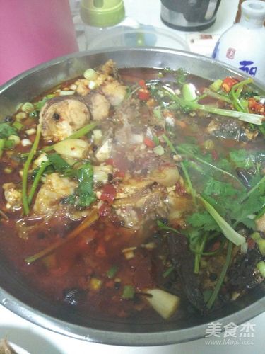 鱼肉火锅的做法