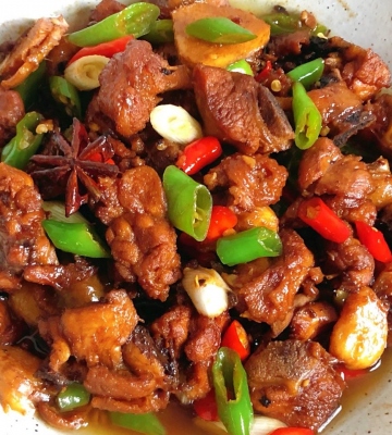 辣子鸡的家常做法