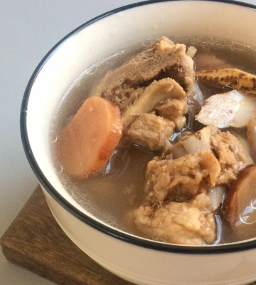 牛骨头汤的做法