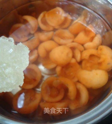 冰糖枇杷的做法