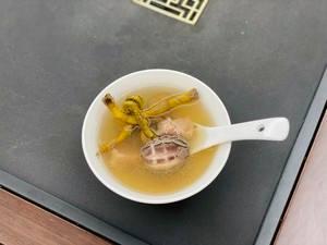 石斛瘦肉汤做法