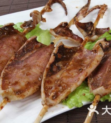 铁板烤鱿鱼的做法