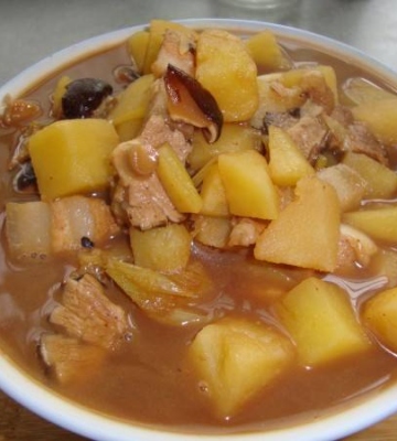 炖肉的做法